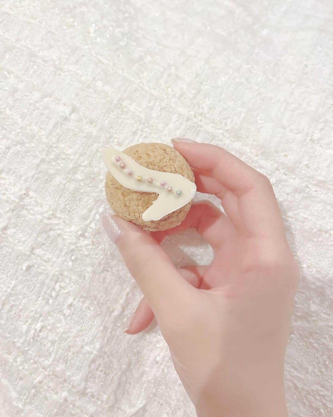 月森世菜さんのインスタグラム写真 - (月森世菜Instagram)「White Pokémon donuts🤍 白系統のポケモンのドーナツが とっても可愛い🤍  10月、11月の 白系統で美味しかったもの🫖☁️  ♡ ♡ ♡  #pokemon #ポケモン #ミスド #ミスタードーナツ #ピカチュウ #picachu #anime #animegirl #スイーツ #白系統 #frayid #フレイアイディー #オールホワイト #ニットコーデ #ニットワンピース #冬服コーデ」11月18日 18時25分 - seina.tsukimori