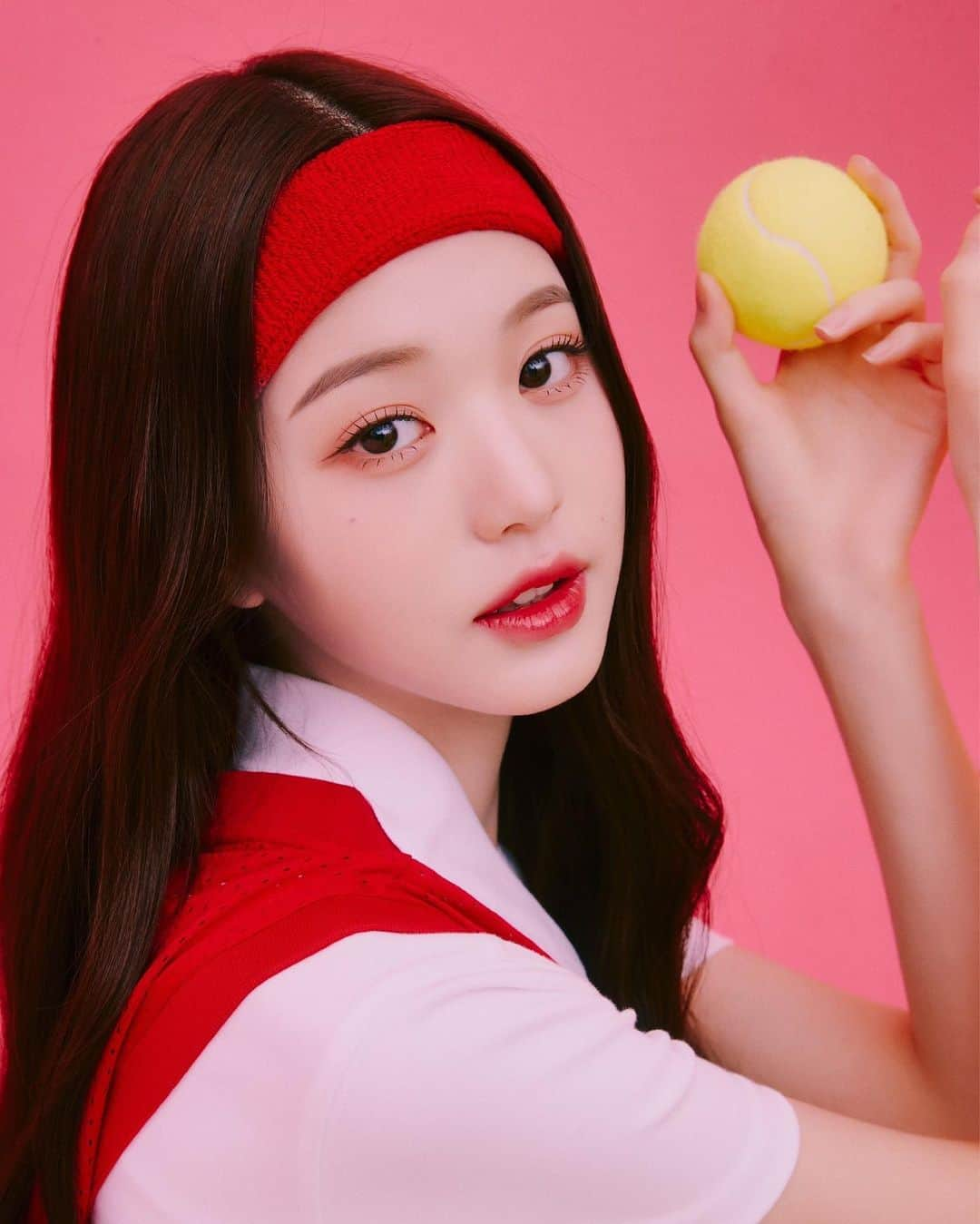 チャン・ウォニョンさんのインスタグラム写真 - (チャン・ウォニョンInstagram)「IVE 2023 SEASON'S GREETINGS  <READY, GET SET, IVE!>  CONCEPT PHOTO  🎾 PRE-RELEASE : 2022.11.23 WED 4PM (KST)  #IVE #JANGWONYOUNG #WONYOUNG #아이브 #장원영 #원영」11月20日 11時25分 - wonyoung__ive