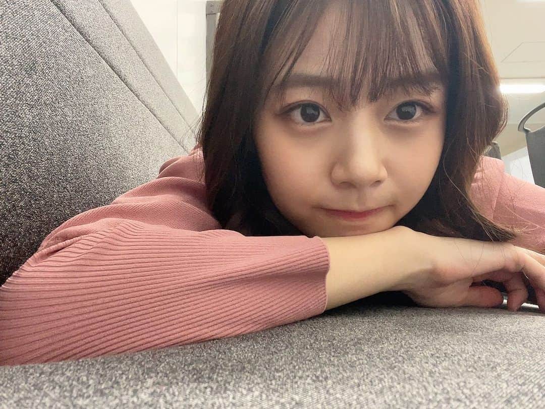 杉浦みずきさんのインスタグラム写真 - (杉浦みずきInstagram)「. 朝眠い時はいっぱい食べてごまかす🍙🥐🍩🥗」11月20日 20時11分 - mizuki_sugiura