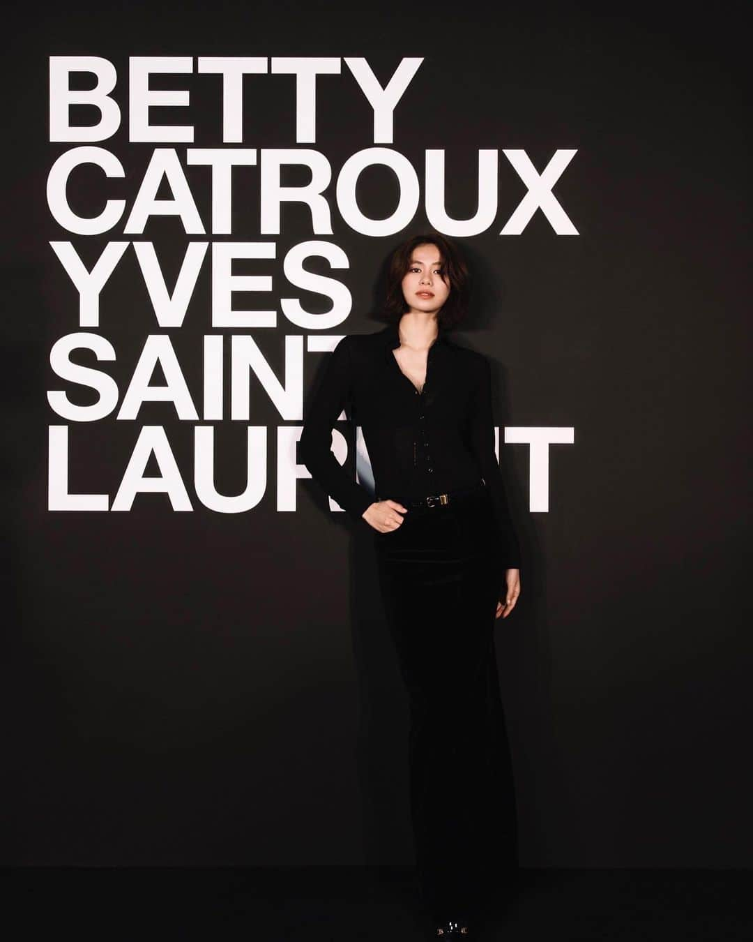 佐藤晴美さんのインスタグラム写真 - (佐藤晴美Instagram)「『BETTY CATROUX - YVES SAINT LAURENT 唯一無二の女性展』  〜12/11 寺田倉庫B＆C HALL E HALL  🖤🖤🖤  #YSL #BETTYCATROUX」11月20日 20時28分 - sato_harumi__official