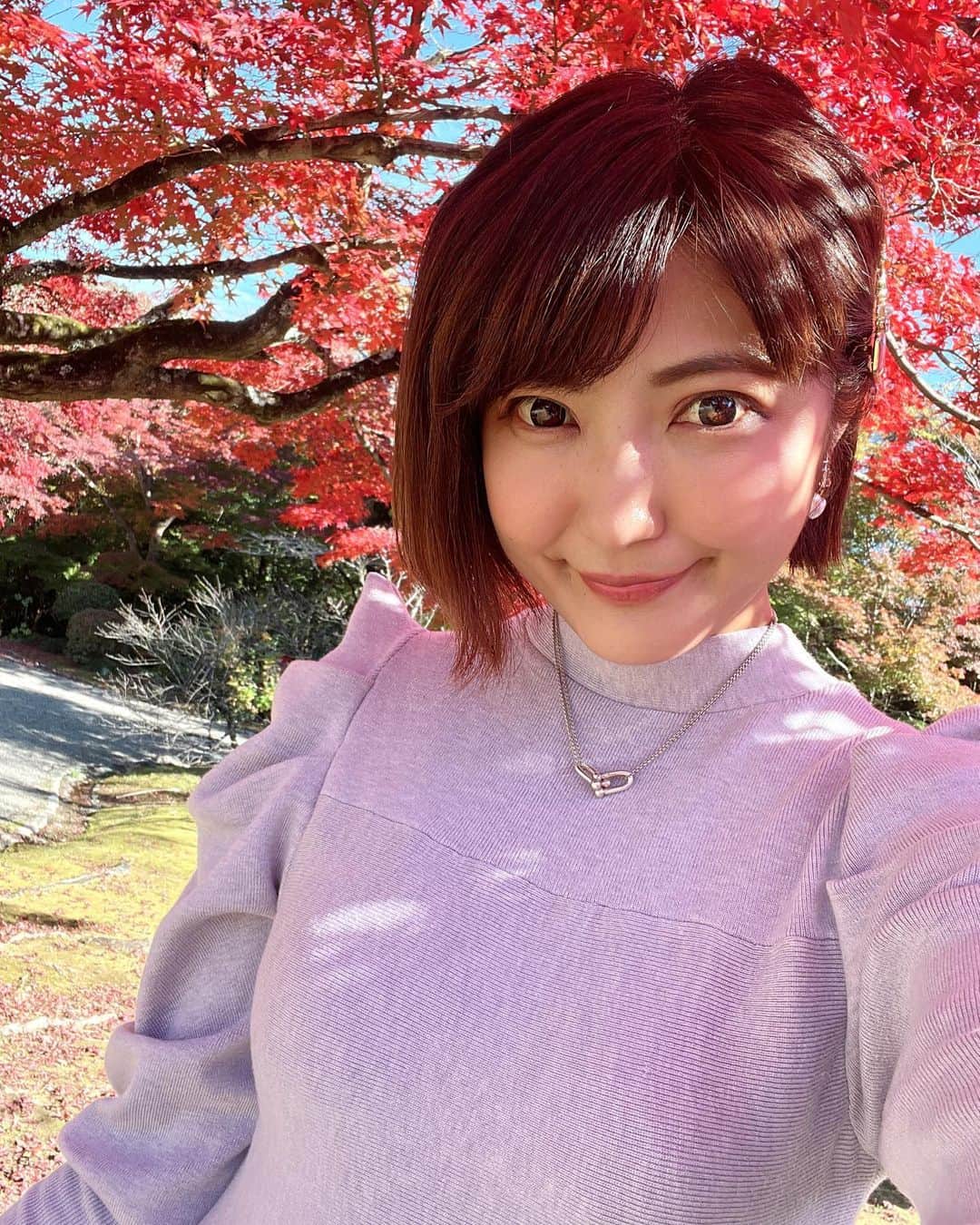 今村知可さんのインスタグラム写真 - (今村知可Instagram)「先週末はもりだくさん❣️ 土曜日は明治村＋オフ会❣️ 今回も満員御礼ありがとうございます😊 もみじが紅葉していて素敵に撮影会していただきました^_^ オフ会もあぐなちゃんと一緒にいっぱいはしゃいじゃいました❣️ 皆さまいつもいつもありがとうです❣️  #明治村 #紅葉 #レースクイーン #被写体 #撮影会 #カメラマンさんと繋がりたい #model」11月21日 10時31分 - chikalanguage