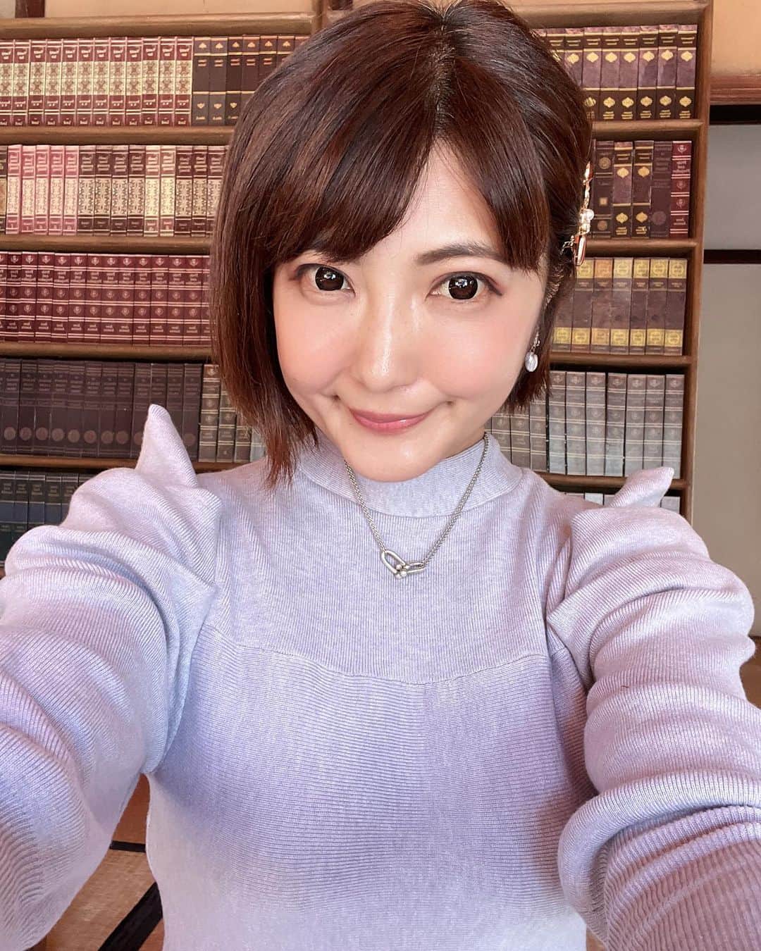 今村知可さんのインスタグラム写真 - (今村知可Instagram)「先週末はもりだくさん❣️ 土曜日は明治村＋オフ会❣️ 今回も満員御礼ありがとうございます😊 もみじが紅葉していて素敵に撮影会していただきました^_^ オフ会もあぐなちゃんと一緒にいっぱいはしゃいじゃいました❣️ 皆さまいつもいつもありがとうです❣️  #明治村 #紅葉 #レースクイーン #被写体 #撮影会 #カメラマンさんと繋がりたい #model」11月21日 10時31分 - chikalanguage