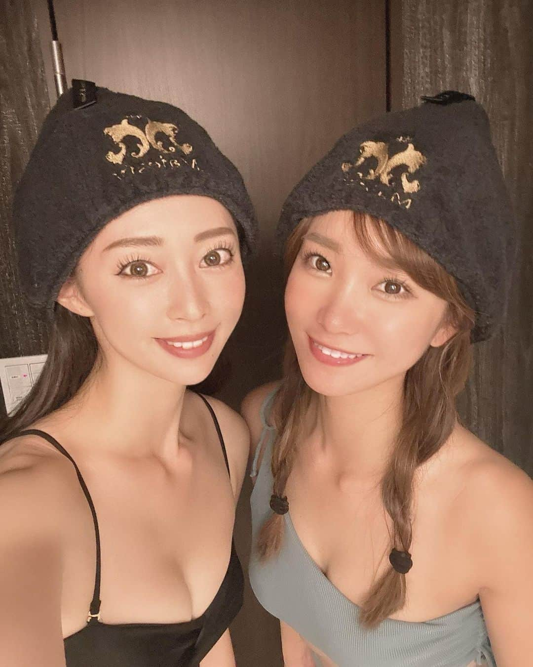 西村いちかさんのインスタグラム写真 - (西村いちかInstagram)「だいぶ時差投稿🫠 さくちゃんがイメージキャラクターをしているフィットネス&サウナ施設の @majestyonarimonclub  へ連れて行ってくれました✨  ずっと行きたかったから嬉しい🧖‍♀️✨ 今回はサウナの利用をしてきました🧖‍♀️ 完全個室で全部のサウナのお部屋にお手洗いが付いてる所が好きです🤝  セルフエステのマシンも気になるなぁ🥳  また行きたいな☺️」11月21日 15時22分 - ichika_nishimura