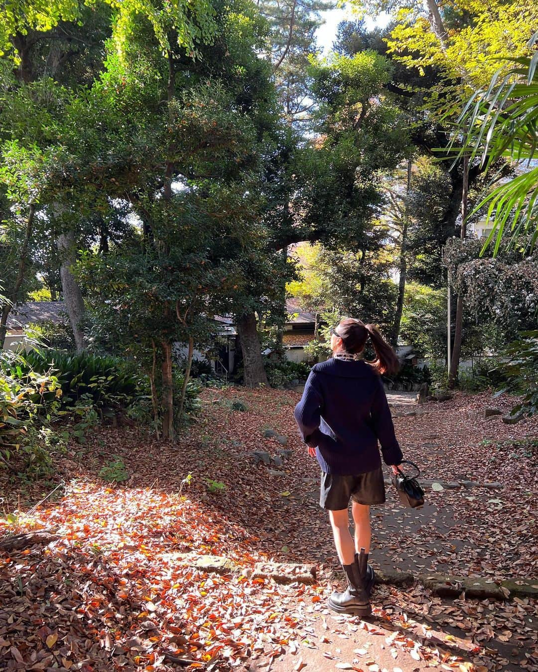 近藤千尋さんのインスタグラム写真 - (近藤千尋Instagram)「子供達をスクールに送って 朝散歩🚶‍♀️🌈❤️ モーニングも食べて🍳 パワーチャージして、 今日も収録行ってきます📺🤍🤍 お化粧はこれからちゃんとします。笑」11月22日 11時42分 - chipichan.1215