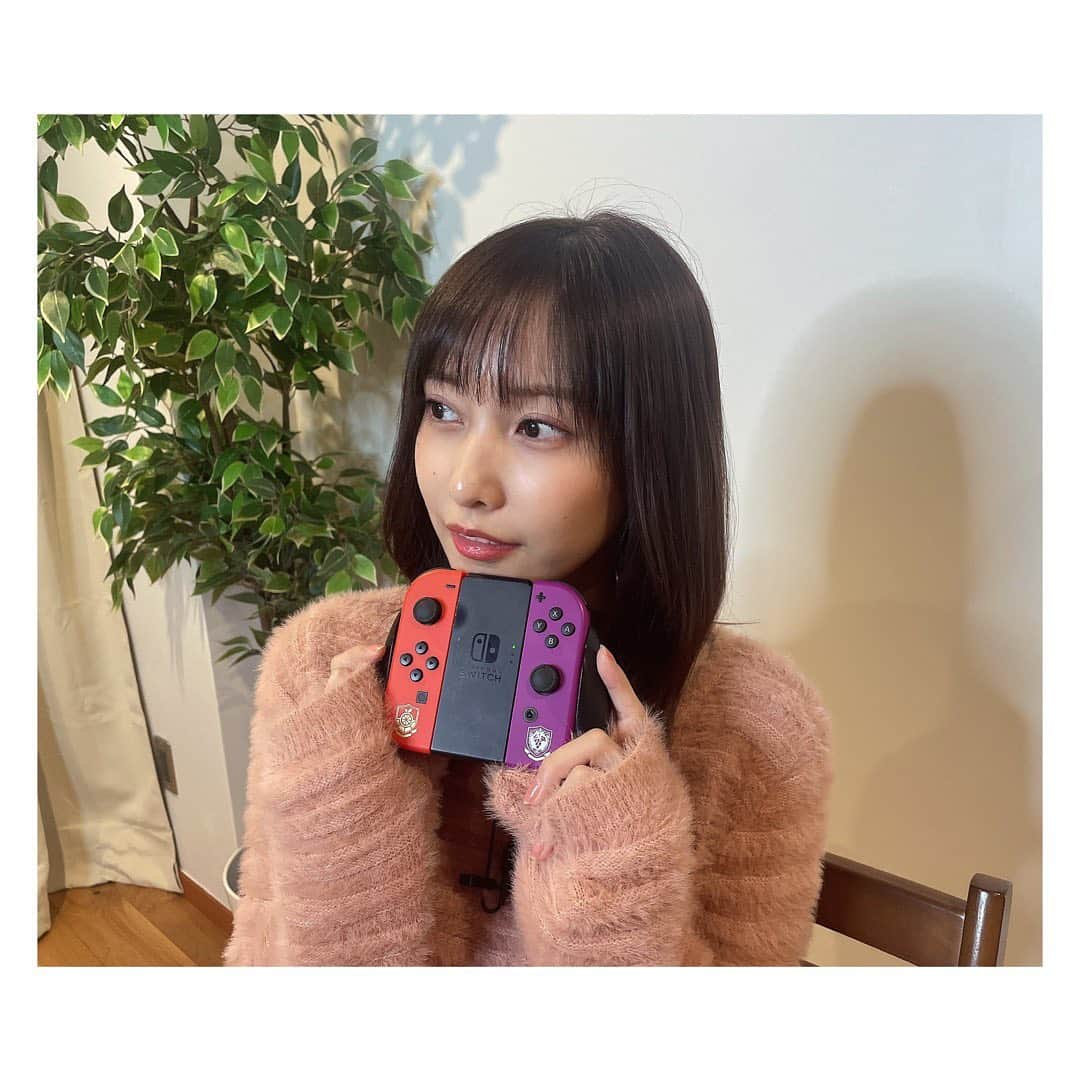 佐野ひなこさんのインスタグラム写真 - (佐野ひなこInstagram)「このあと少しYouTubeでスカーレット配信します〜！ もう少しでクリアするから一緒に見守って〜😢 今日はすこしアーカイブ残ります☺️✌︎ #ポケモンsv」11月22日 16時50分 - hinako_sano