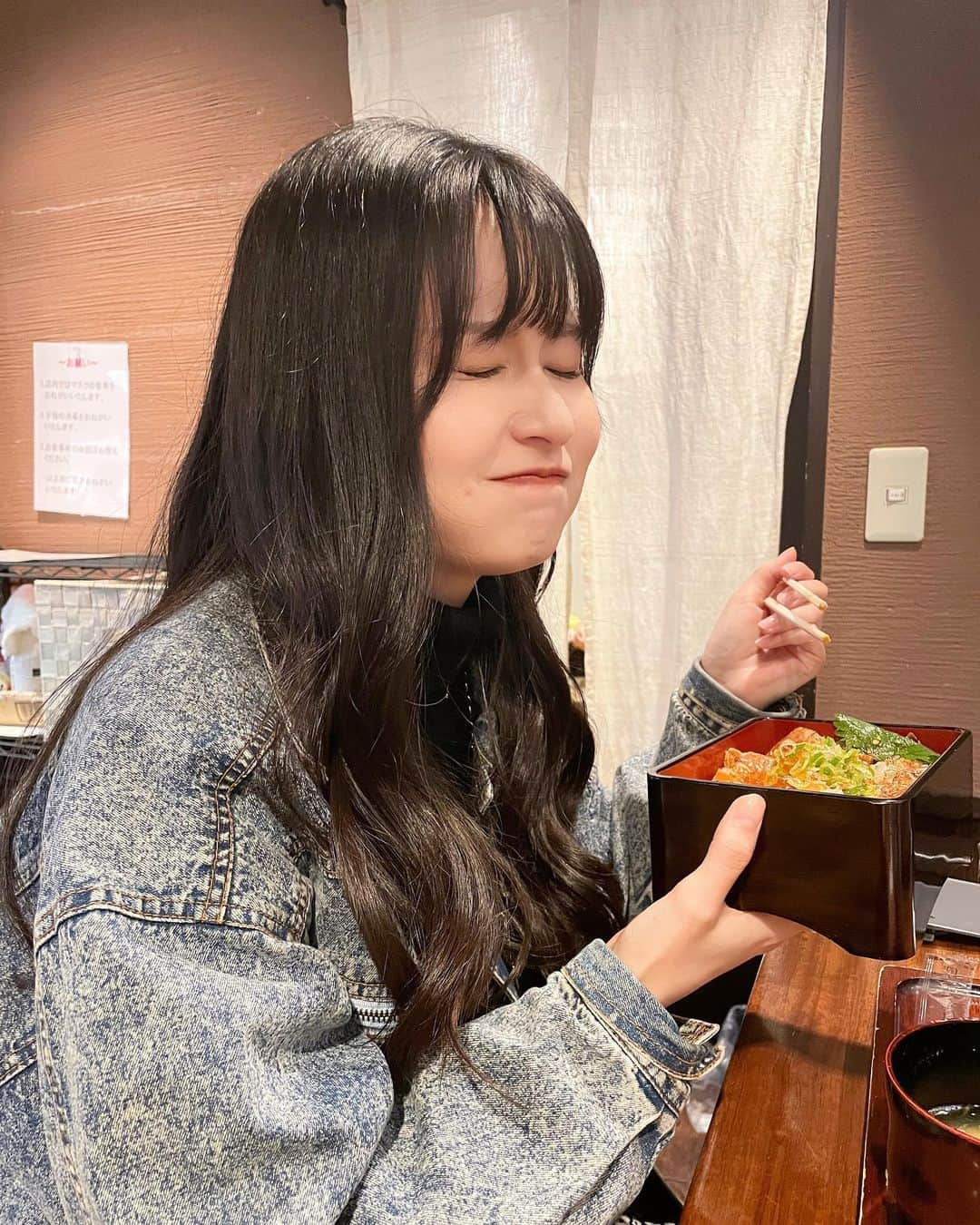 未梨一花さんのインスタグラム写真 - (未梨一花Instagram)「また食べたいまた行きたい   #金沢 #海鮮丼」11月23日 11時52分 - 1ka__3ri