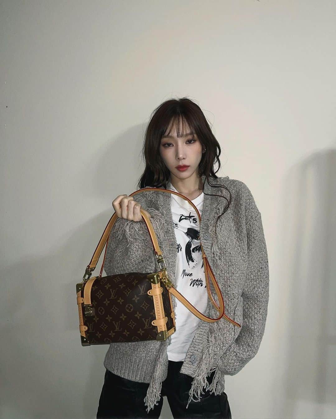 テヨン さんのインスタグラム写真 - (テヨン Instagram)「🧸 @louisvuitton #광고」11月23日 18時06分 - taeyeon_ss