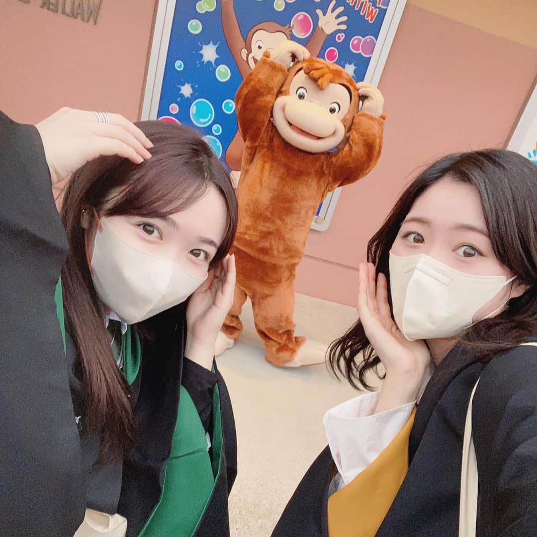 長谷川玲奈さんのインスタグラム写真 - (長谷川玲奈Instagram)「みりあ氏とUSJいったの〜お写真お裾分け📸  楽しすぎた〜🥰  #渡辺みり愛  #USJ #スリザリン  #ハッフルパフ  #ハリーポッター  #クリスマス #🎄」11月24日 12時10分 - bbg_rena0315