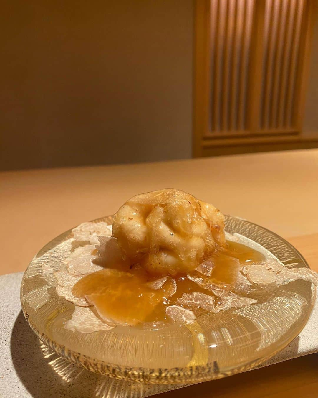 JUNKO（飯田順子）さんのインスタグラム写真 - (JUNKO（飯田順子）Instagram)「季節を感じられました🍁 🦀も食べれて最高な時間でした☺️ 次の予約も楽しみ☺️ ・ ・ ・ #予約困難#予約困難店」11月24日 16時36分 - jun__ko_