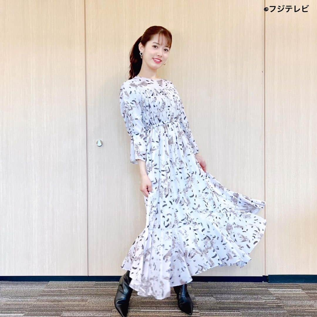 フジテレビ「めざましテレビ」さんのインスタグラム写真 - (フジテレビ「めざましテレビ」Instagram)「ファッション雑誌CanCamとコラボした お天気コーナー「きょう何着て行く？」 谷尻萌の毎日のコーデを紹介♪  １１月２５日（金）  【今日のコーデ】　 ・ブルゾン→ @mystrada_official ３万８００円 ・ワンピース→ @rirandture_official ２万４７５０円 ・靴→ @kanematsu_official 　　　　　　３万８５００円 ・イヤリング→ @mimi33_official 　　　　３７４０円    【コーデのポイント】 ボリューミーなボアコートであったかわいく🤭✨  華やかなプリントワンピに羽織ると ガーリーカジュアルなイメージに😘  外に長時間いる日にぴったりな着こなしです❗️         #めざましテレビ #きょう何着て行く？ #谷尻萌 #今日のコーデ #コーデ #CanCam #今日のファッション#ootd #きょう何着て行く？は月〜金朝6時22分ごろ放送📺  #もえちゃん #きれいめコーデ #きれいめカジュアル #大人コーデ #冬コーデ #オフィスカジュアル #上品コーデ #アナウンサー衣装」11月25日 17時01分 - mezamashi.tv