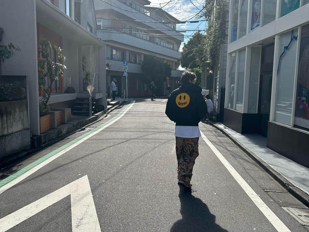 ジャスティン・ビーバーさんのインスタグラム写真 - (ジャスティン・ビーバーInstagram)「LOVE YOU TOKYO 🇯🇵 UNTIL NEXT TIME」11月26日 7時27分 - justinbieber