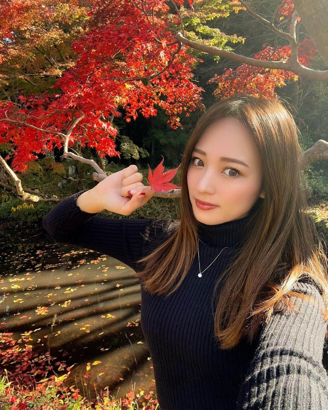 中尾みほさんのインスタグラム写真 - (中尾みほInstagram)「・ ・ 🍁🍁🍁🍁🍁🍁🍁🍁 ・ ・ ・ #秋#秋カラー#紅葉#紅葉スポット  #紅葉狩り #紅葉フォト#紅葉ドライブ  #和歌山#和歌山紅葉#イチョウ#関西 #関西紅葉#関西ドライブ#男の子ママ  #中尾みほ#育児#育児ママ#子供と休日　 #和歌山県#根來寺#根来寺#根来寺の紅葉  #kouyo#japan#selfie#me#i#love」11月27日 16時13分 - mihochan18