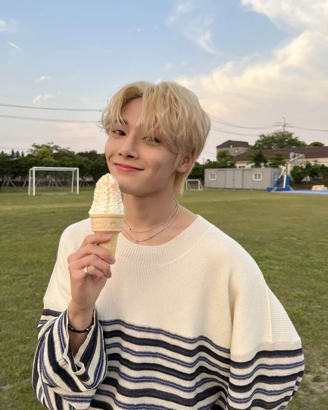 Stray Kidsさんのインスタグラム写真 - (Stray KidsInstagram)「🍦 #StrayKids#STAY#stayinstay#IN스타그램#🦊」11月27日 16時44分 - realstraykids