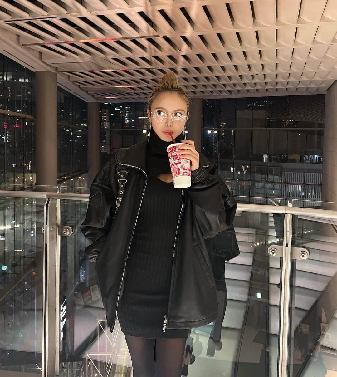 蘭さんのインスタグラム写真 - (蘭Instagram)「🥤🖤」11月27日 21時19分 - ran_19951028