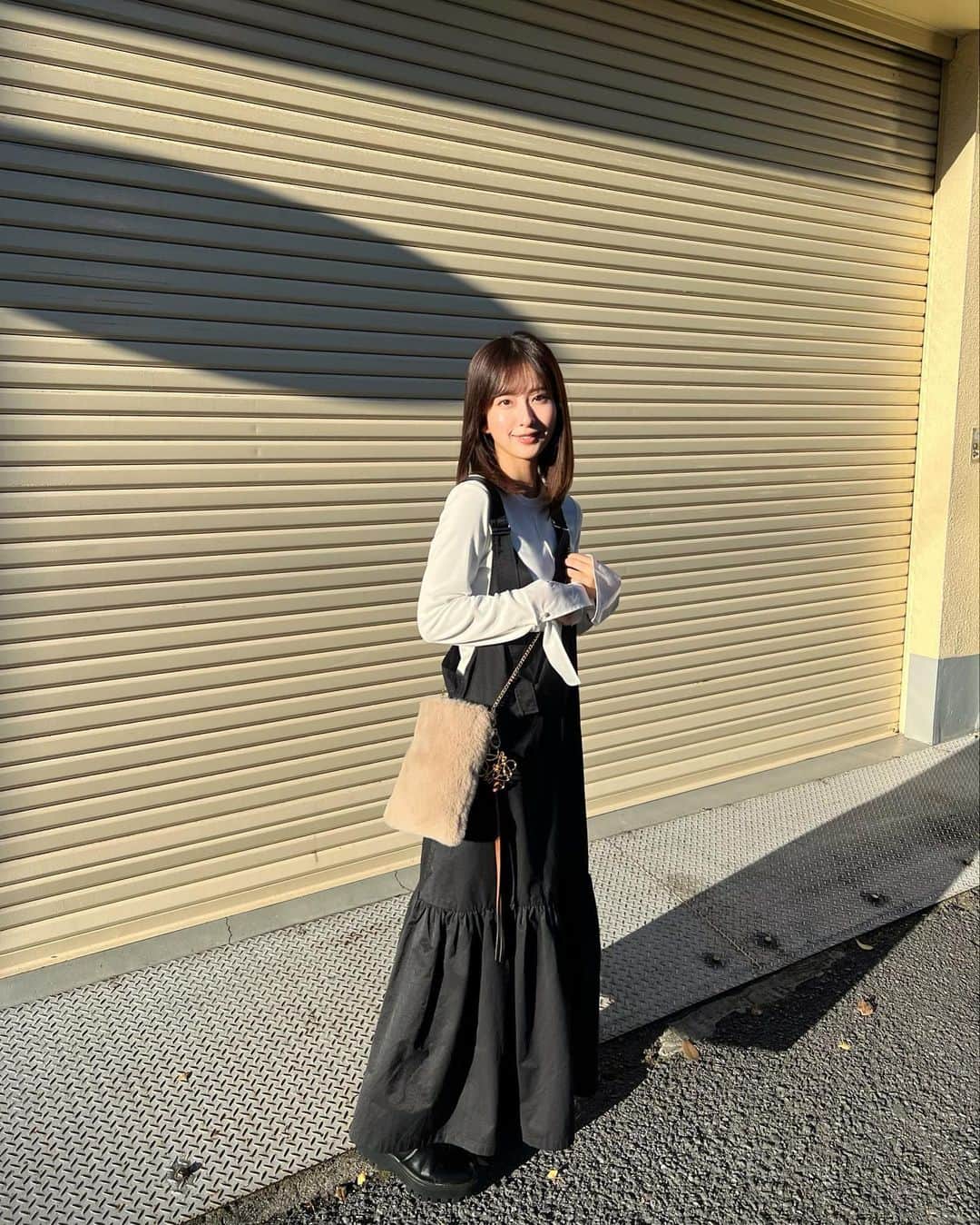 斉藤里奈さんのインスタグラム写真 - (斉藤里奈Instagram)「袖かわいいなあ、うんうん☁」11月28日 18時39分 - rina_pyonpyon