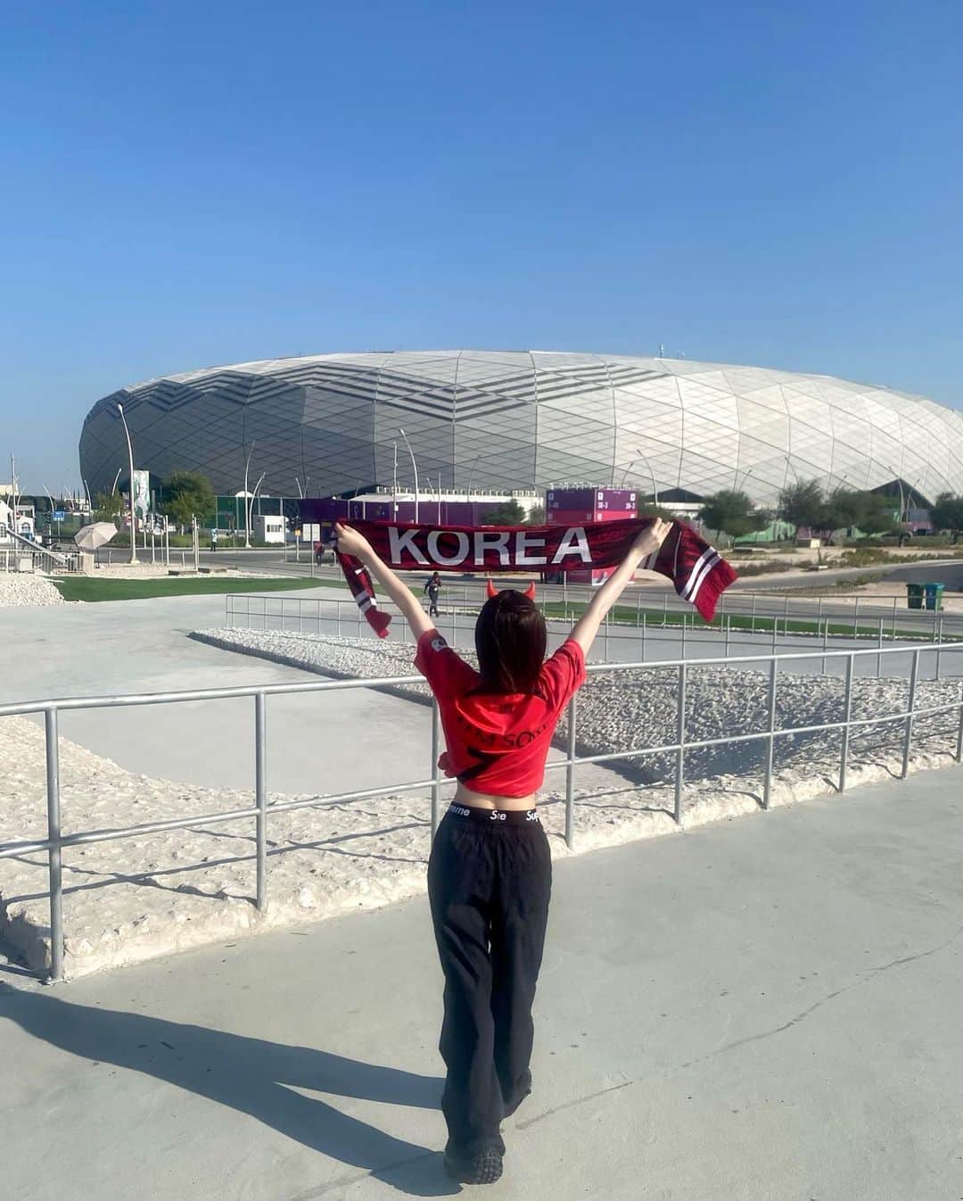 カン・テリさんのインスタグラム写真 - (カン・テリInstagram)「카타르 와서 월드컵 직관도 해보구⚽️너무 재미있었댜✌🏻」11月29日 21時49分 - taeri__taeri