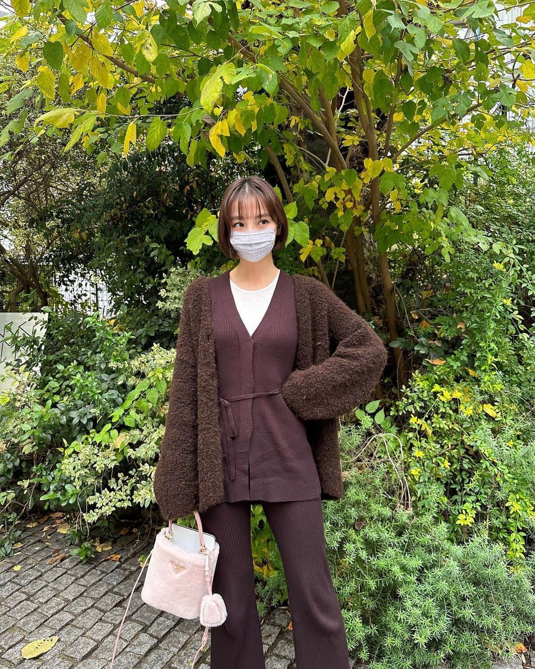 篠田麻里子さんのインスタグラム写真 - (篠田麻里子Instagram)「@privspoonsclub  @michikoooo  ルームウェアだけどめちゃくちゃ快適服😍  #ootd #marikoday」12月1日 19時16分 - shinodamariko3