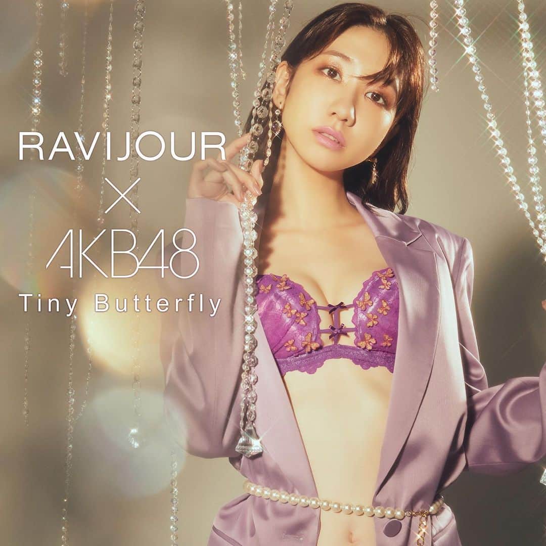 Ravijour Official Instagramさんのインスタグラム写真 - (Ravijour Official InstagramInstagram)「#AKB48 x #RAVIJOUR 新ビジュアル公開🦋  #柏木由紀 さん着用アイテム タイニーバタフライ ホットリフト ブラ カラー：PURPLE  #ラヴィジュール」12月1日 20時28分 - ravijour_official