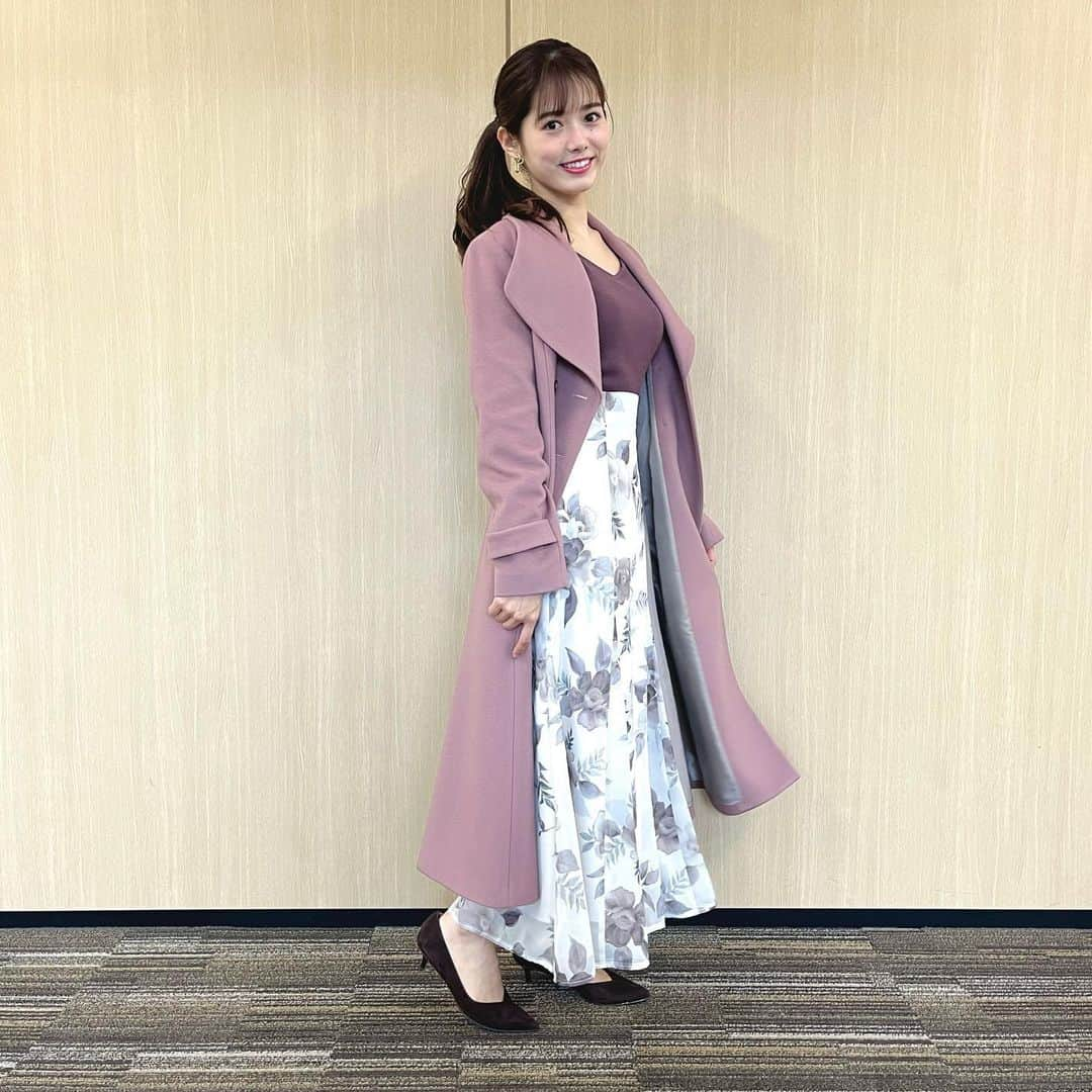 谷尻萌さんのインスタグラム写真 - (谷尻萌Instagram)「こんにちは〜^ ^♪  今朝はブルブル！！🥶 けど日中は〜サムライブルーのような 青空が広がりそうやで☀️ どう？？晴れてきてます？？☺️ ランチは、魚へんに青と書いた〜 鯖定食なんてどうかなっ🐟🥢🤤  ほな素敵な金曜日の午後を〜📣💕  #日本おめでとう⚽️ #応援してるで❤︎」12月2日 12時12分 - tanijiri_moe