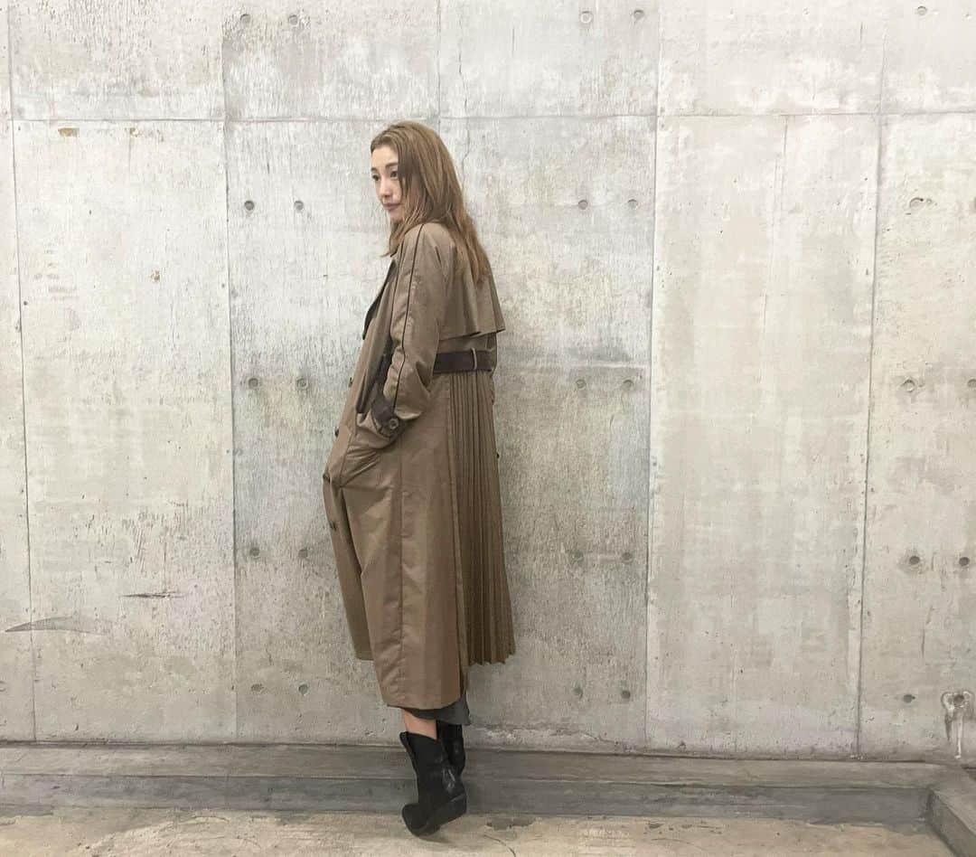 木下優樹菜さんのインスタグラム写真 - (木下優樹菜Instagram)「BABE サイトにて 私服いっぱい載せてる💁🏼‍♀️」12月2日 18時45分 - yukina1204xoxo