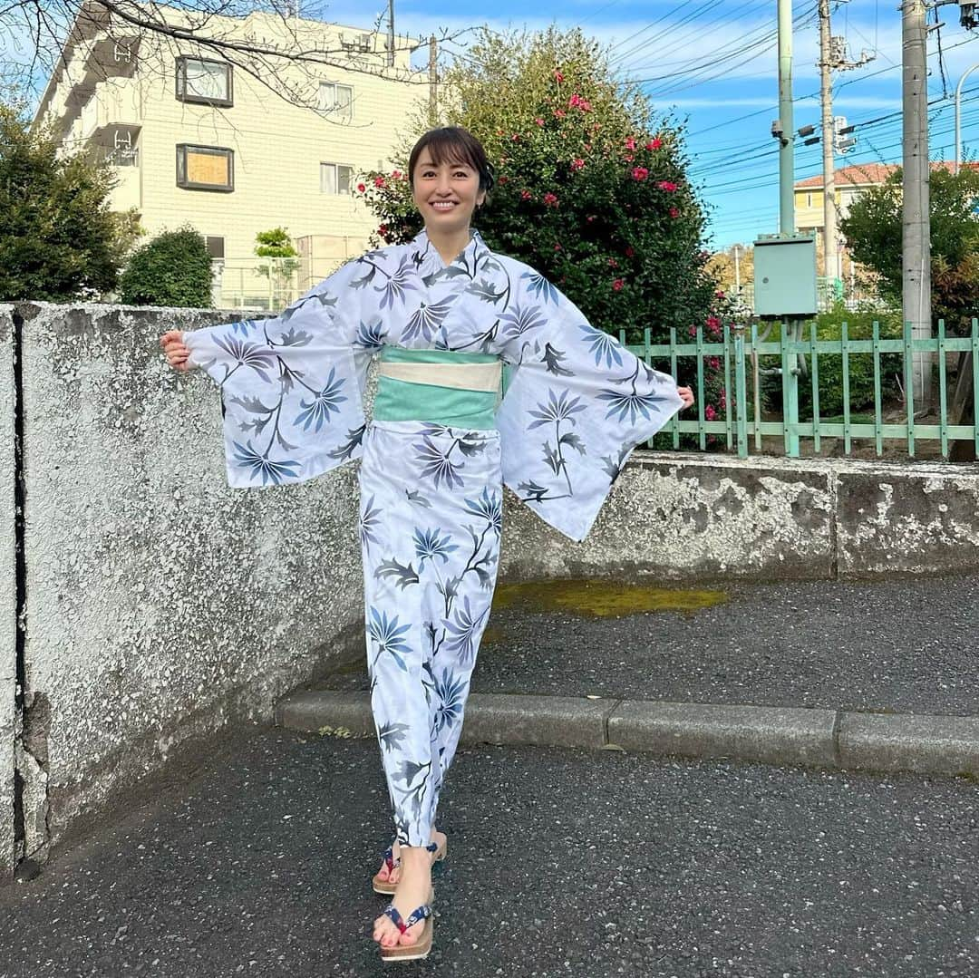 矢田亜希子さんのインスタグラム写真 - (矢田亜希子Instagram)「本日浴衣着ました #ドラマ#撮影#回想シーン#ほんの少しだけ#浴衣#夜になって急激に冷え込みましたね😱」12月2日 21時10分 - akiko_yada