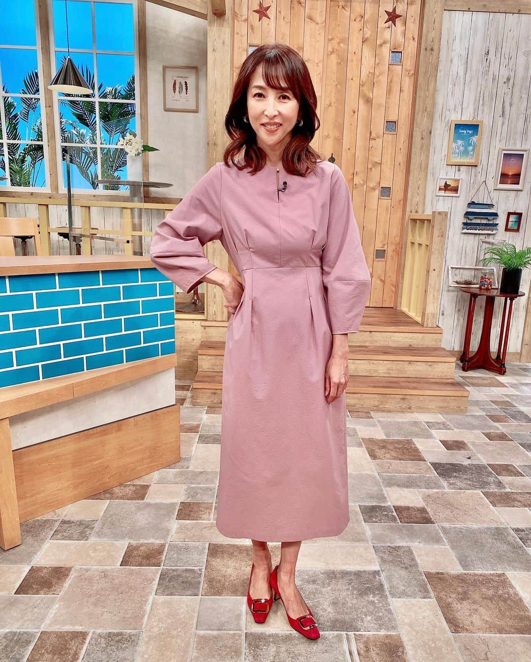 かとうれいこさんのインスタグラム写真 - (かとうれいこInstagram)「衣装🔶 #番組 #収録」12月2日 21時57分 ...