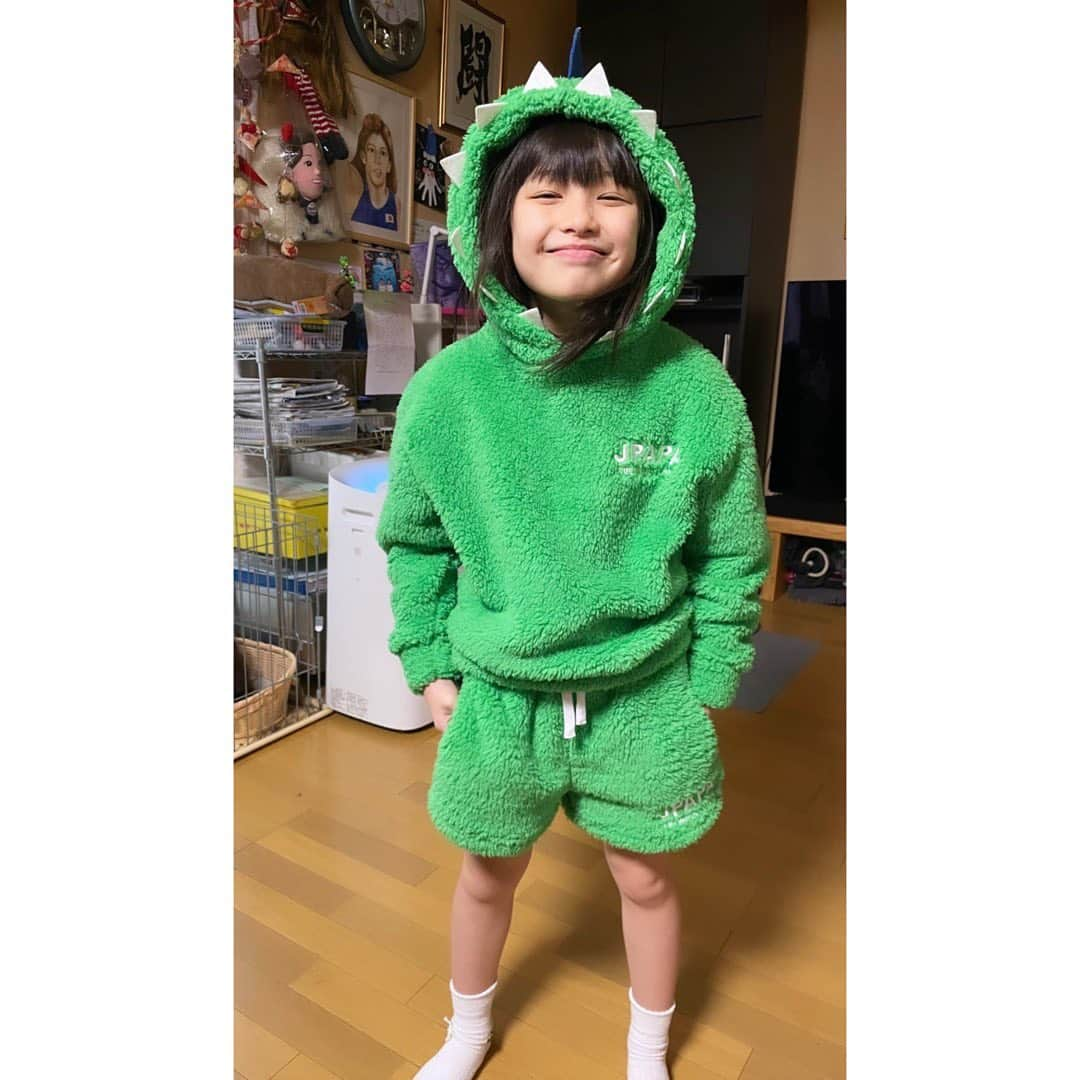 吉田沙保里さんのインスタグラム写真 - (吉田沙保里Instagram)「最近のココちゃん♥️ 最近、全然会えてないから送られてくる写真を見て癒されてます🫶 大きくなったなぁ～🥰 早く会いたいぞ♡♡♡  #姪っ子 #ココちゃん」12月4日 18時24分 - saori___yoshida