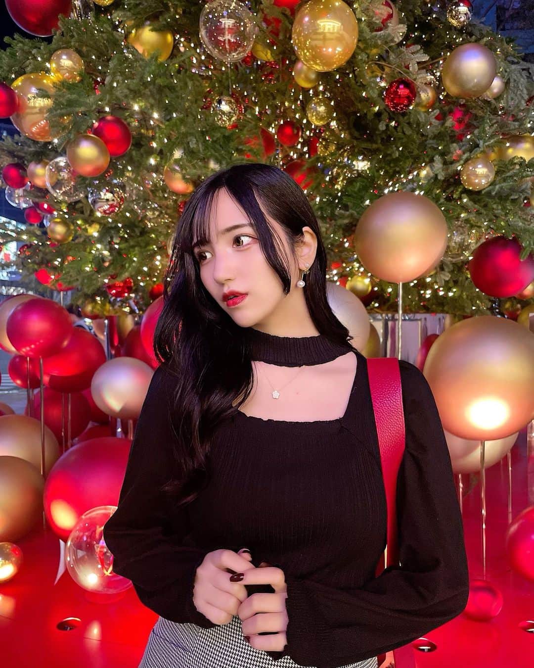 稗田智優さんのインスタグラム写真 - (稗田智優Instagram)「クリスマス前のこの感じが毎年大好きです…♡🎄.*」12月4日 18時50分 - _chiyuu_