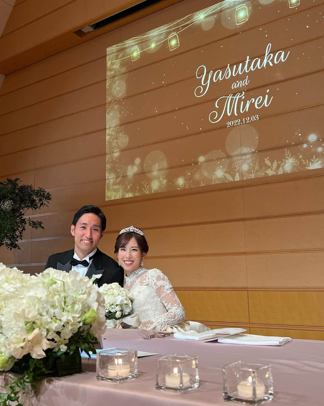 山本里菜さんのインスタグラム写真 - (山本里菜Instagram)「. 改めてみれたん結婚おめでとう💓  愛と幸せに溢れた 本当に素敵な結婚式でした👰‍♀️🤵‍♂️ 呼んでくれて嬉しかった！  みれたんの花嫁姿を目に焼き付けてきました🥰✨  末長くお幸せに🎾💕  #結婚式」12月4日 19時59分 - rinayamamoto_0622