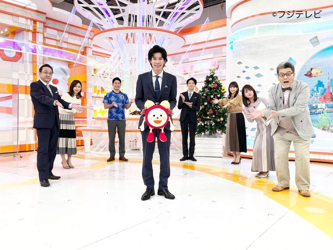 フジテレビ「めざましテレビ」さんのインスタグラム写真 - (フジテレビ「めざましテレビ」Instagram)「12月のマンスリーエンタメプレゼンターは #柿澤勇人 さん✨  完璧な原稿生読み、 そして特技のサッカーも披露してくれましたよ⚽️  大河ドラマで演じる実朝役も大きな話題に❗️お兄さんが仲章役で共演したということで生田アナも2Sでパシャリ📸」12月5日 12時55分 - mezamashi.tv