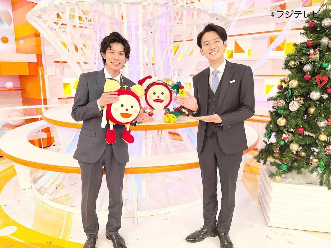 フジテレビ「めざましテレビ」さんのインスタグラム写真 - (フジテレビ「めざましテレビ」Instagram)「12月のマンスリーエンタメプレゼンターは #柿澤勇人 さん✨  完璧な原稿生読み、 そして特技のサッカーも披露してくれましたよ⚽️  大河ドラマで演じる実朝役も大きな話題に❗️お兄さんが仲章役で共演したということで生田アナも2Sでパシャリ📸」12月5日 12時55分 - mezamashi.tv