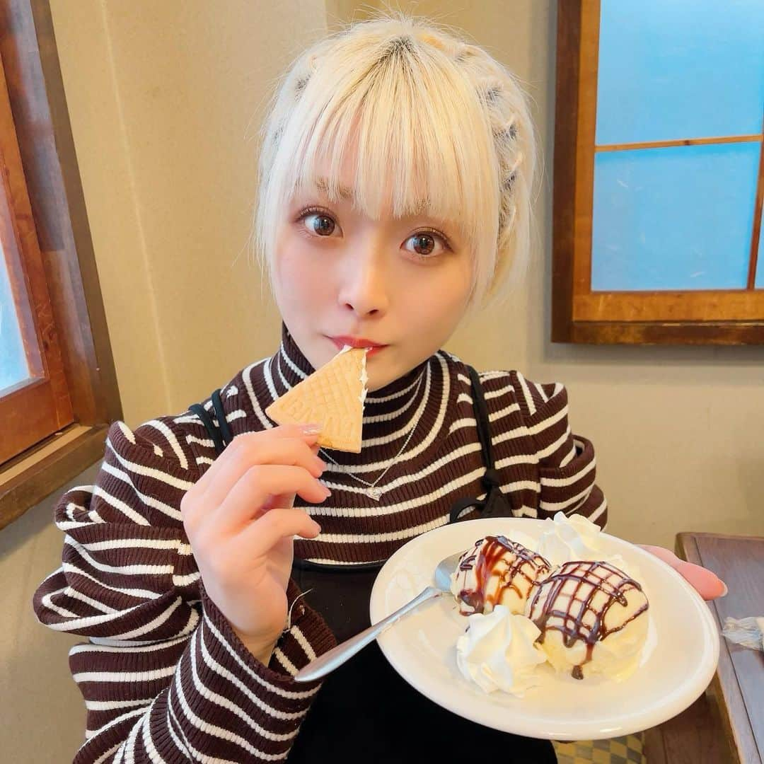 万喜なつみさんのインスタグラム写真 - (万喜なつみInstagram)「おにっくーーー🥩 焼肉はタン塩とハラミが大好きです🤍🤍  群馬プロモーションにいかせていただきました！！！！  #meltear #natsupoi #stardom」12月5日 22時39分 - natsumi_poi