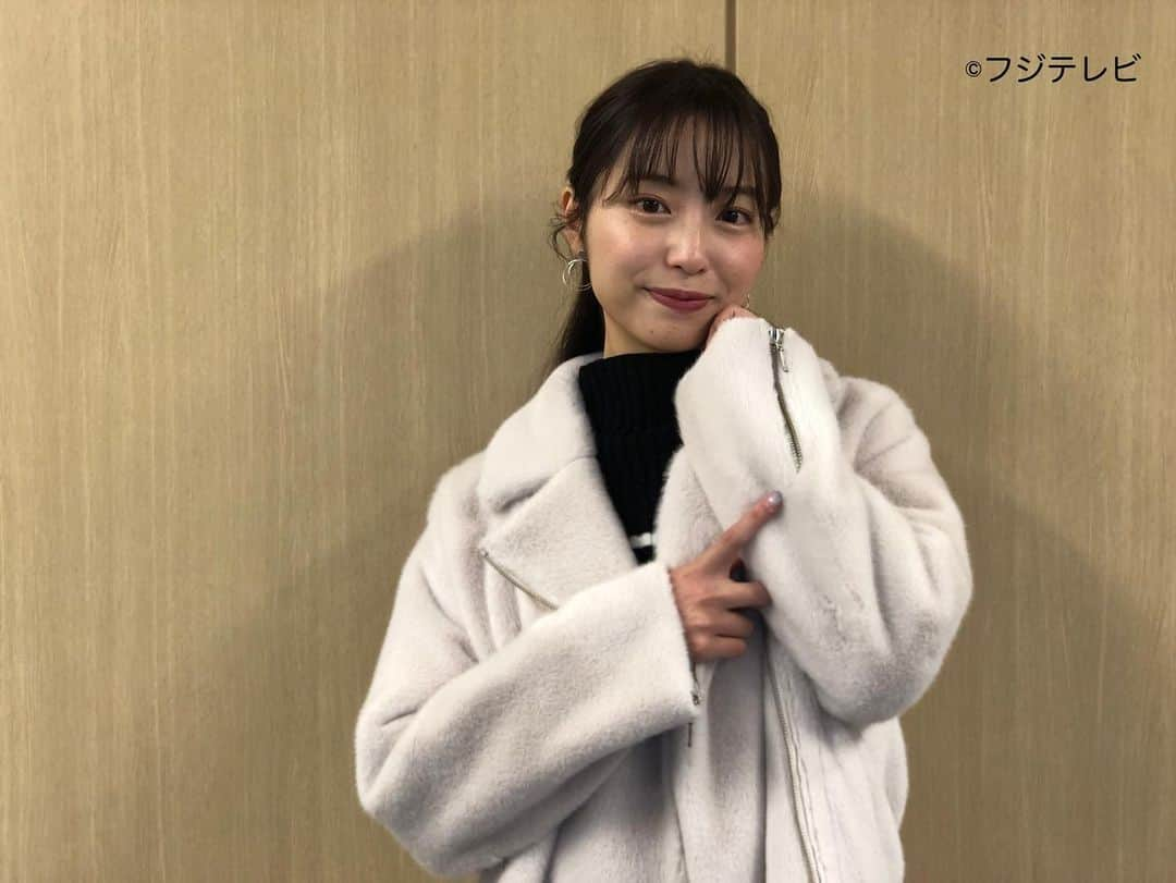 フジテレビ「めざましテレビ」さんのインスタグラム写真 - (フジテレビ「めざましテレビ」Instagram)「ファッション雑誌CanCamとコラボした お天気コーナー「きょう何着て行く？」 林佑香の毎日のコーデを紹介♪  １２月６日（火） ・ジャケット  @apuweiser_official ２万９７００円 ・ニット  @kobe_lettuce  １９９０円 ・パンツ  @kobe_lettuce  ２４９０円  ・靴  @dianashoespress  １万６５００円 ・イヤリング  @anemone_official  ２５３０円  ☆ポイント☆ フェイクファーコートに冬らしさがアップ！❄️ 毛足が短めのカジュアル見えするデザインが、デイリーに取り入れやすくておすすめです✨ ボーダーニットなどラフなアイテムに合わせると、こなれ感たっぷりに💓  #めざましテレビ #きょう何着て行く？ #林佑香 #今日のコーデ #コーデ #CanCam #今日のファッション#ootd #きょう何着て行く？は月〜金朝6時22分ごろ放送📺  #ゆかちゃん #きれいめコーデ #きれいめカジュアル #大人コーデ #冬コーデ #オフィスカジュアル #上品コーデ #アナウンサー衣装」12月6日 11時33分 - mezamashi.tv