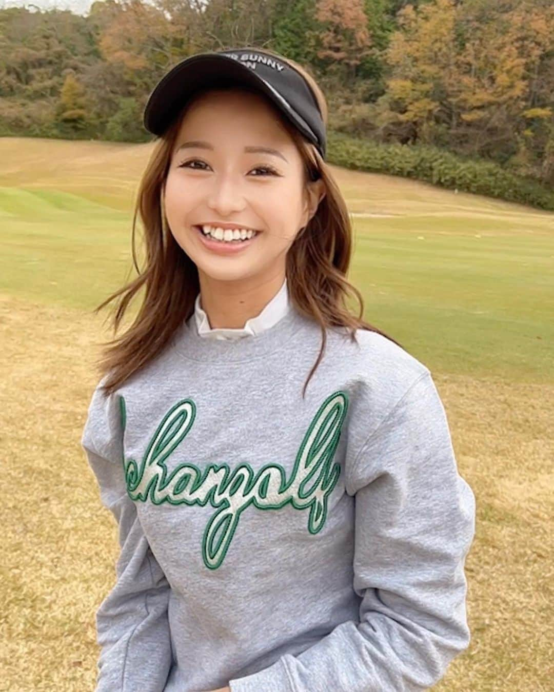 ひちゃんさんのインスタグラム写真 - (ひちゃんInstagram)「久々のゴルフ⛳️✨  ハーフ50またまたこえちゃいました😂」12月6日 16時54分 - hichan_golf