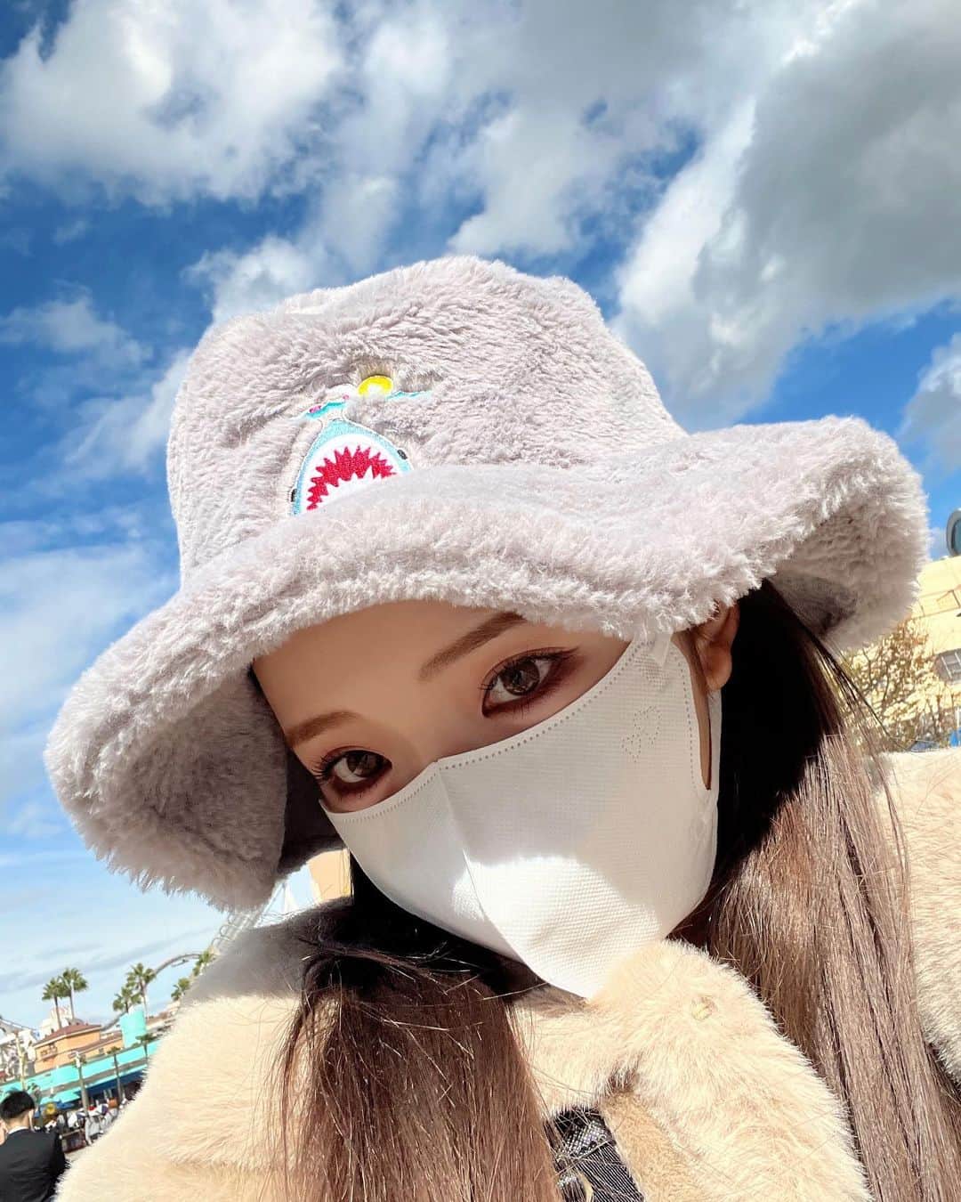 南りほさんのインスタグラム写真 - (南りほInstagram)「🌏💛🎢🧡🏰💚🎡💙🎠❤️ 乗り物7個乗ったよ😂楽しかった久々のusj😍✨」12月6日 21時08分 - minami.riho