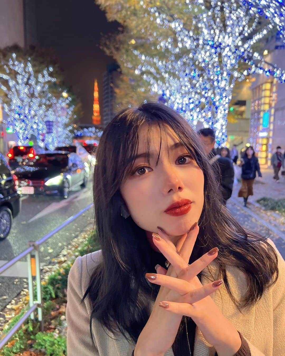 波田妃奈さんのインスタグラム写真 - (波田妃奈Instagram)「東京タワーかぶってみた🧑‍🎄🤍  #サンタ #東京タワー  #イルミネーション #六本木イルミネーション2022  #クリスマス  #けやき坂  #christmas  #illumination  #roppongi #角タワー #🦄」12月7日 22時50分 - hina__fitness