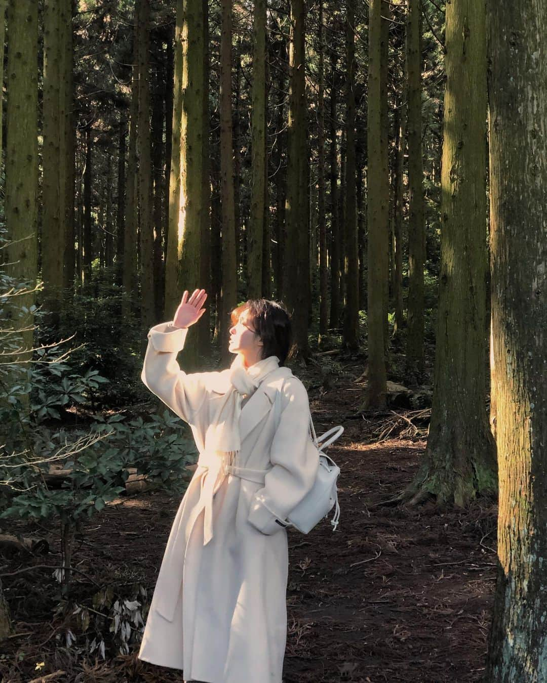 キム・ナヒさんのインスタグラム写真 - (キム・ナヒInstagram)「이렇게 아름다운 곳을 이제서야 와보다니..🌲」12月8日 19時19分 - knhs2