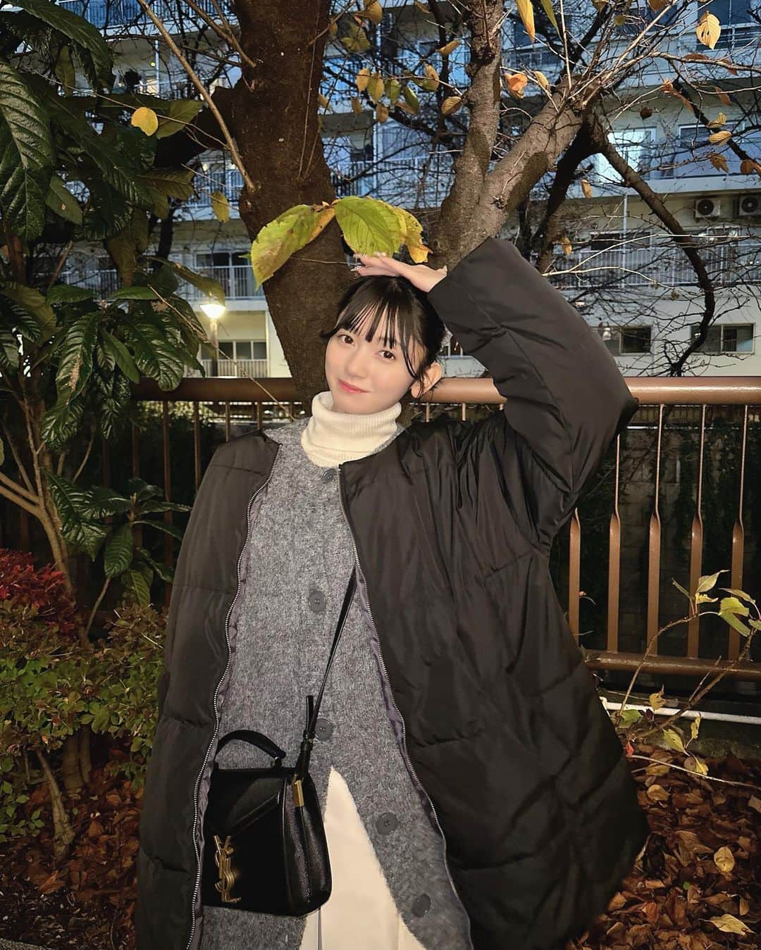 熊澤風花さんのインスタグラム写真 - (熊澤風花Instagram)「今年は手袋も欲しいなって思うくらい寒いね🎄‪‪❤︎‬」12月8日 21時15分 - fuka_kumazawa