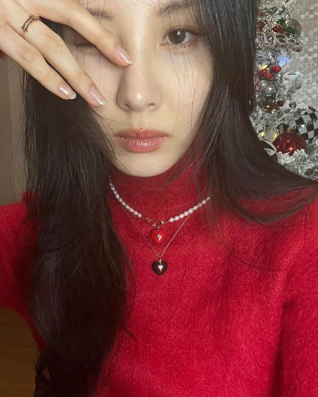 ソヒョンさんのインスタグラム写真 - (ソヒョンInstagram)「Lovely holiday with @tirrlirr_official 💍 #광고모델」12月9日 19時00分 - seojuhyun_s