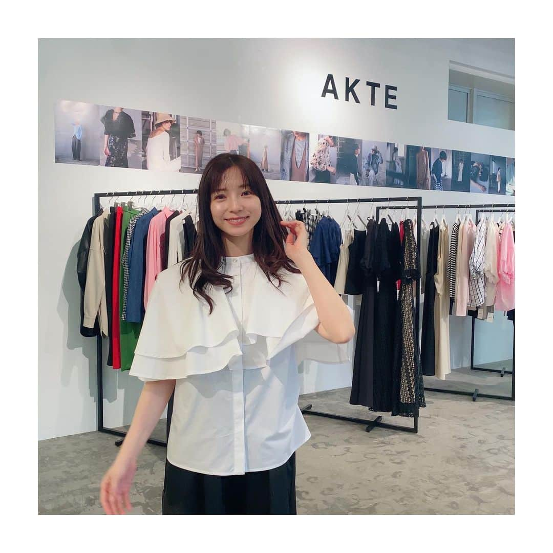 入来茉里さんのインスタグラム写真 - (入来茉里Instagram)「可愛かった〜 AKTE の2023 Spring Summer♡ @akte_official  今回も可愛い新作がたくさん 春が楽しみになりました このシャツは即決♡  #akte #fashion #ss #アクテ #春夏」12月10日 20時22分 - iriki.mari_official