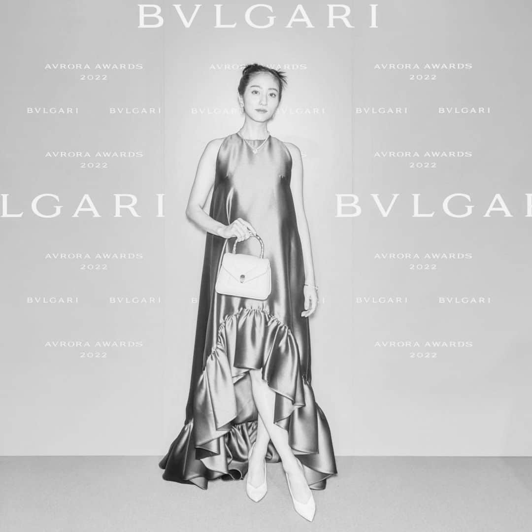 堀田茜さんのインスタグラム写真 - (堀田茜Instagram)「BVLGARI AVRORA AWARD  輝く女性たちを称賛し支援するアワード💎 とても刺激的で素敵な夜でした！  #Bulgari #AvroraAwards #InspiringWomen」12月12日 15時45分 - akanehotta