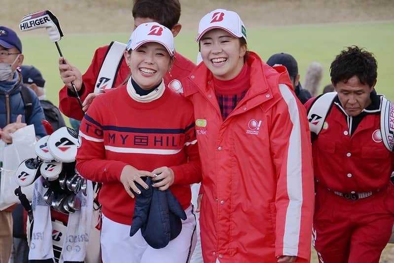 吉田有里さんのインスタグラム写真 - (吉田有里Instagram)「おまけPhoto🫶♥️  ゴルフ最高〜！また早く試合したいです〜💪✨✨」12月12日 15時52分 - yuri_yoshida__