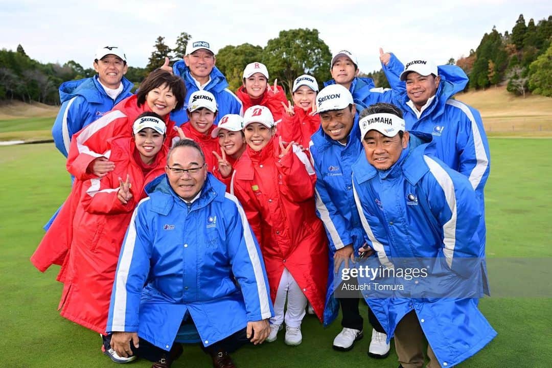 吉田有里さんのインスタグラム写真 - (吉田有里Instagram)「おまけPhoto🫶♥️  ゴルフ最高〜！また早く試合したいです〜💪✨✨」12月12日 15時52分 - yuri_yoshida__