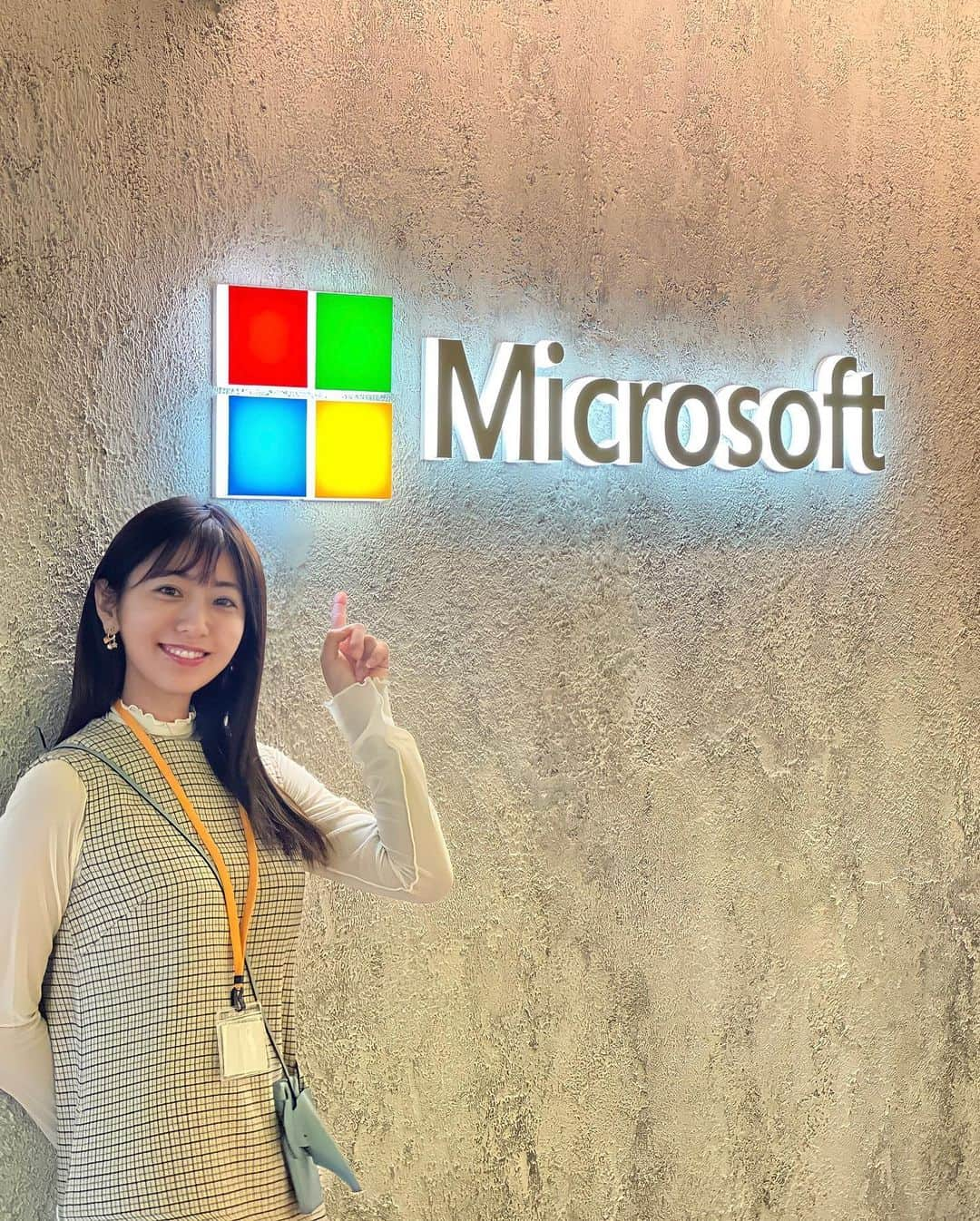 白戸ゆめのさんのインスタグラム写真 - (白戸ゆめのInstagram)「💻  先週、Microsoftの タッチ&トライ会に招待いただきました💠✨  初めてのsurfaceは驚きの指触り！ 2in1はとっても便利よ、タッチペンも付いていて🫶  しかも10周年限定のLIBERTYコラボ 可愛すぎるでしょ、、、🦋💙 これは持ち運び用に欲しい！！素敵な経験でした☺️  #Microsoft #マイクロソフト #surface #surfacepro9 #liberty #pr」12月13日 0時00分 - yumeno.s_