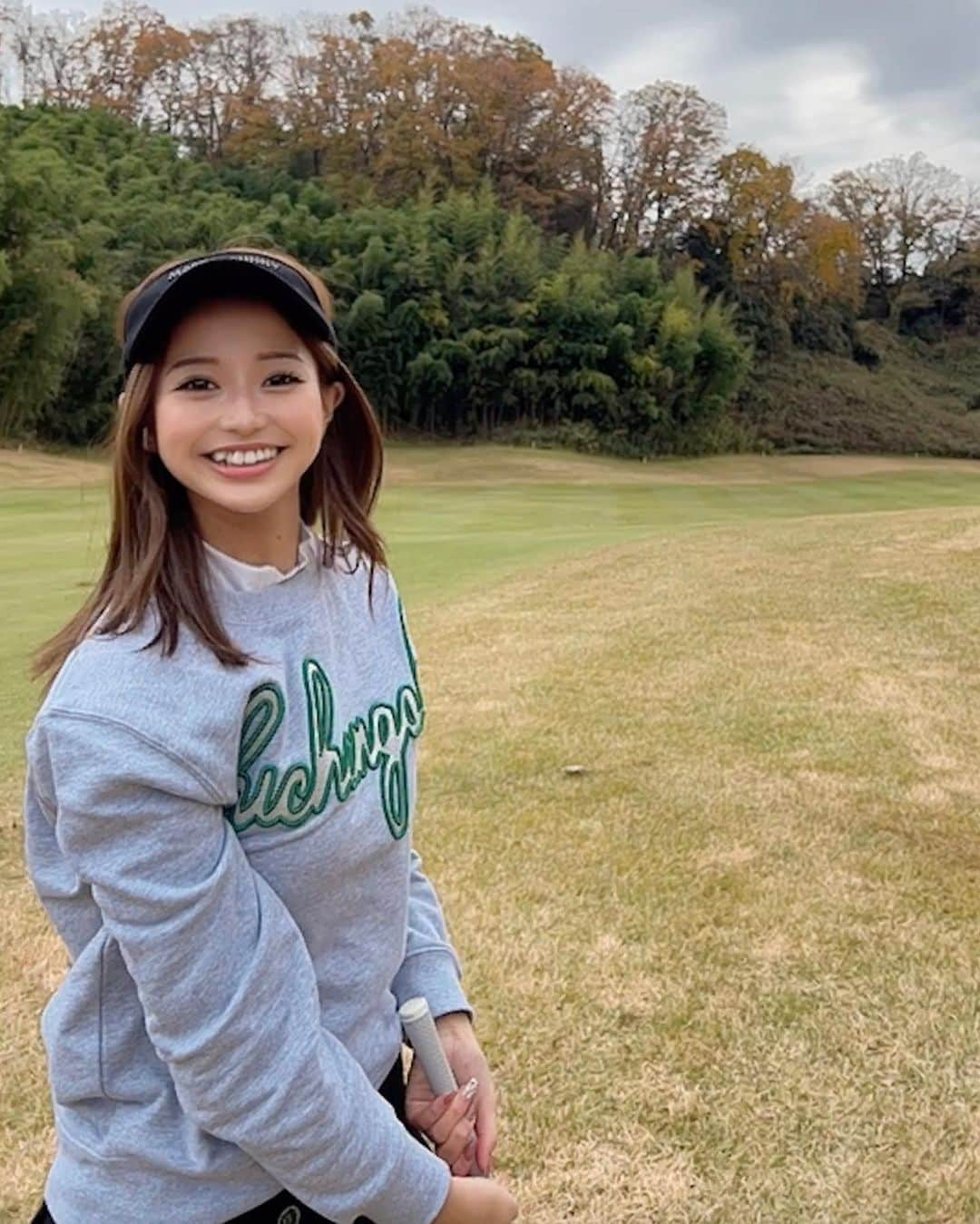 ひちゃんさんのインスタグラム写真 - (ひちゃんInstagram)「たまーに直ドラですか？⛳️🏌️‍♀️ って聞かれます😂✨」12月13日 16時54分 - hichan_golf