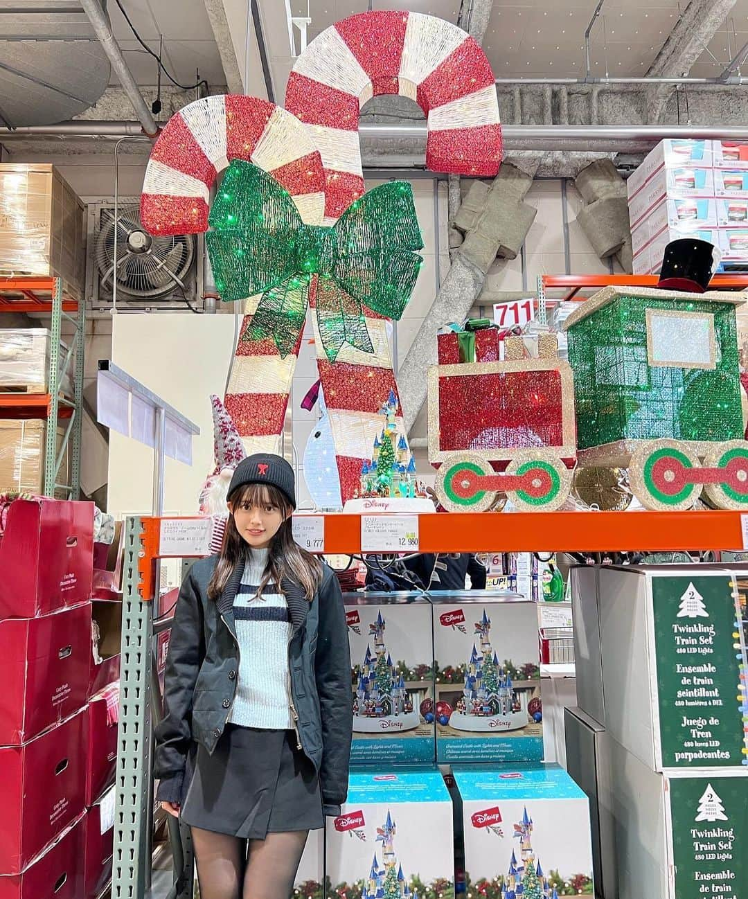 森日菜美さんのインスタグラム写真 - (森日菜美Instagram)「サンタさんは小4で止まってますなんで🎄」12月14日 19時05分 - hinami_mori