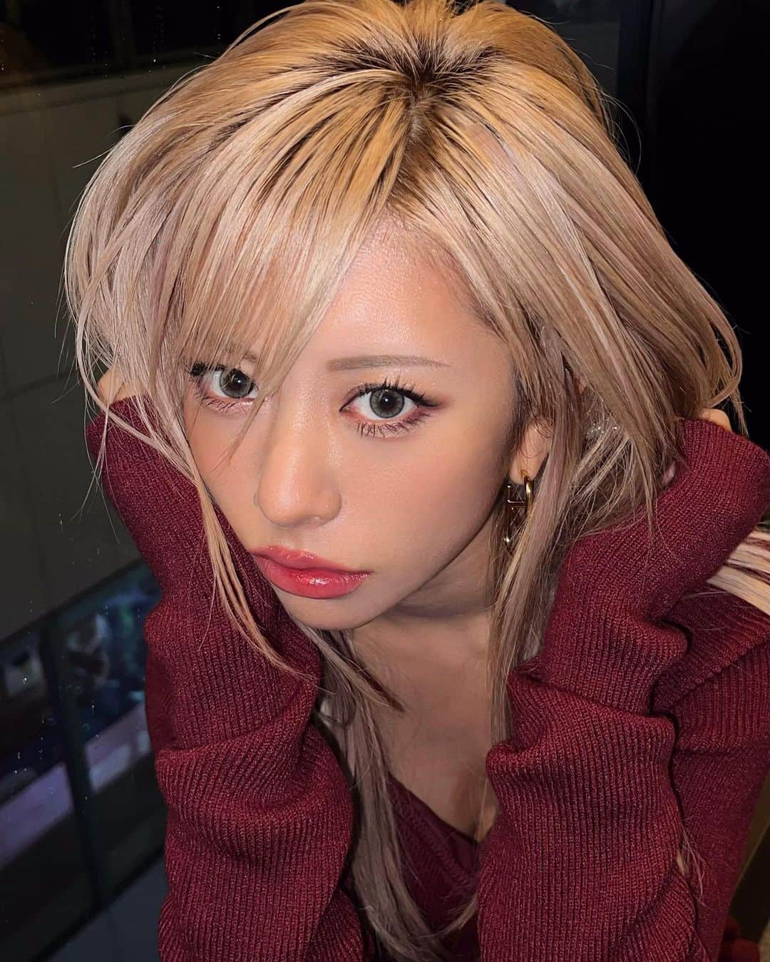 華さんのインスタグラム写真 - (華Instagram)「向かうところ敵無し女神ワンピ💋 @egoist_official  . . . make up @hxh__official 💄」12月14日 20時08分 - _hana.87_
