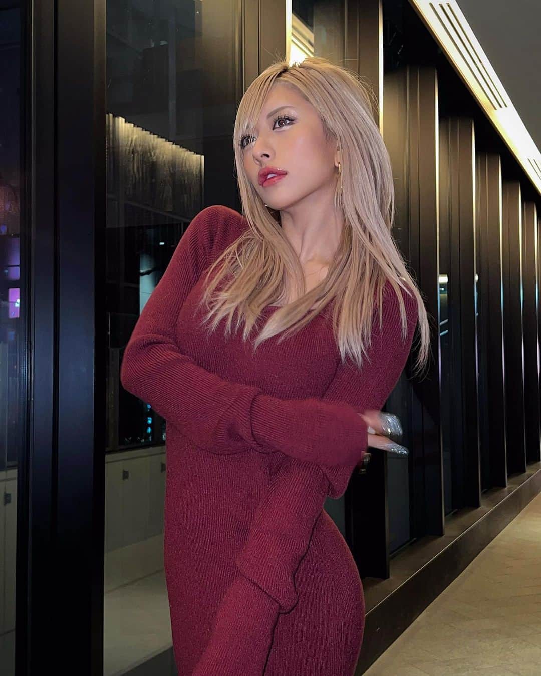 華さんのインスタグラム写真 - (華Instagram)「向かうところ敵無し女神ワンピ💋 @egoist_official  . . . make up @hxh__official 💄」12月14日 20時08分 - _hana.87_