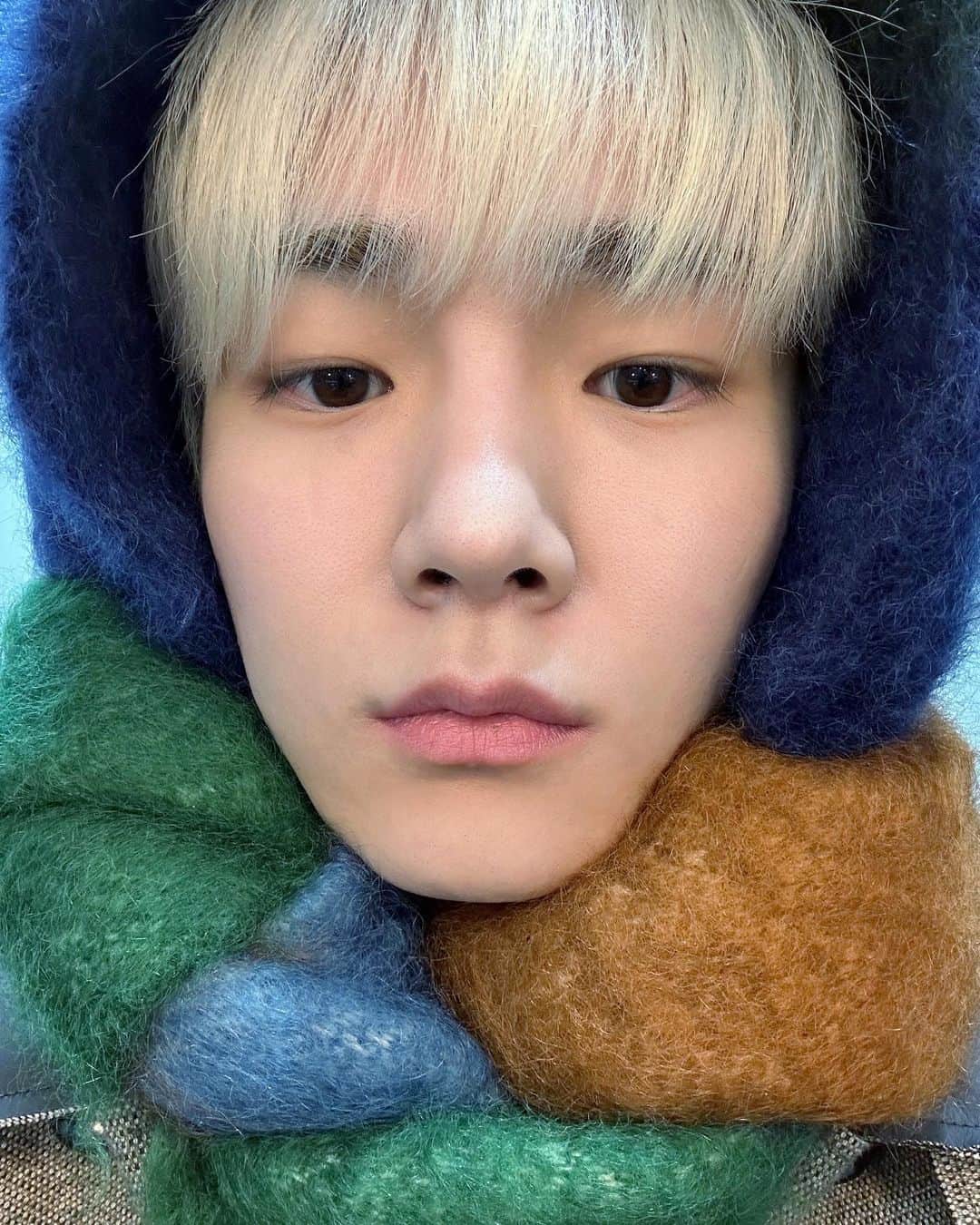 キー さんのインスタグラム写真 - (キー Instagram)「눈 안맞을래 ⛄️」12月15日 15時39分 - bumkeyk