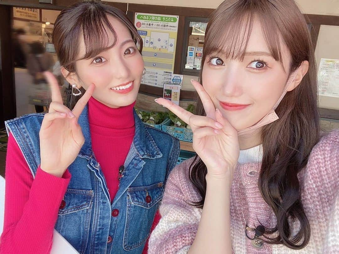 山下七子さんのインスタグラム写真 - (山下七子Instagram)「先日、初めておとななテレビのロケに行ってきました💨👟私が参加させて頂いたのは 「具志堅用高のテンカウントin久留米」✨✨ 久留米市の魅力的な10カ所のスポットを探しながら 久留米の名物グルメを堪能し観光地を巡ってきました💫  まさかの最終決戦は久留米競輪場で 現役の競輪選手を交えての自転車対決🚴‍♀️🚴 目に入るもの全てのレベルが違いました😳  最近お仕事でご一緒させて頂く機会が多い なつみかんさんに沢山助けて頂きました🍊✨😌 １つ年上のお姉ちゃんなんです♡♡  具志堅さん本当に面白い方で見ていて幸せだったな〜🎶  #おとななテレビ #テレQ#福岡県#久留米#テンカウント#久留米競輪 #久留米競輪場 #ノナカマチクレープ #右田果樹園」12月16日 19時02分 - yamashita_nanako